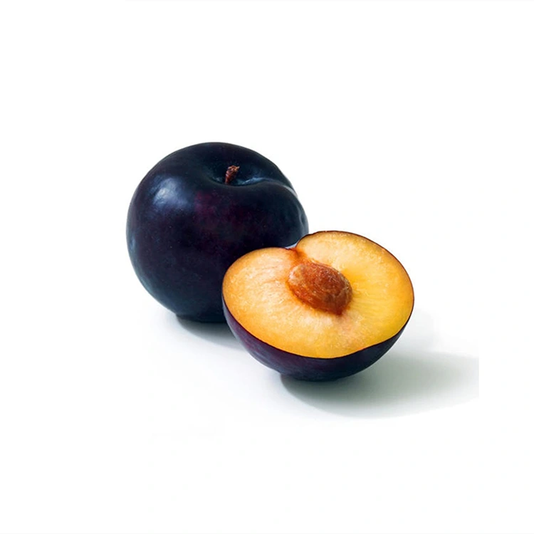 সতেজ ৰসাল ক'লা প্লাম